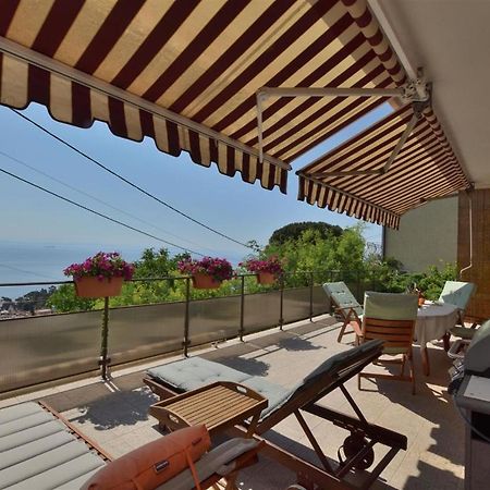 Apartment Relax Опатия Екстериор снимка